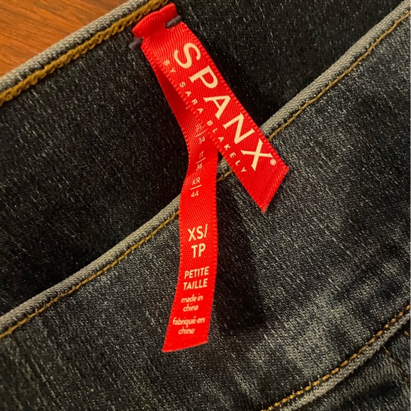 Spanx Pull-On Jean Leggings - Picture 3 of 5